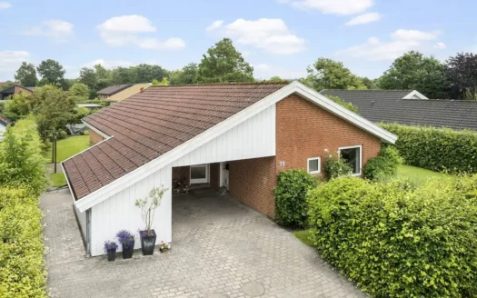 Hvesager 75, 7300 Jelling